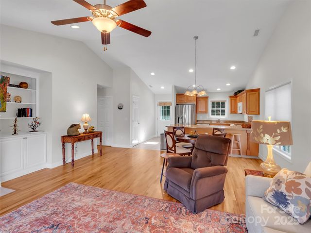 55 Tri Vista Drive 3, Lake Junaluska, NC 28745