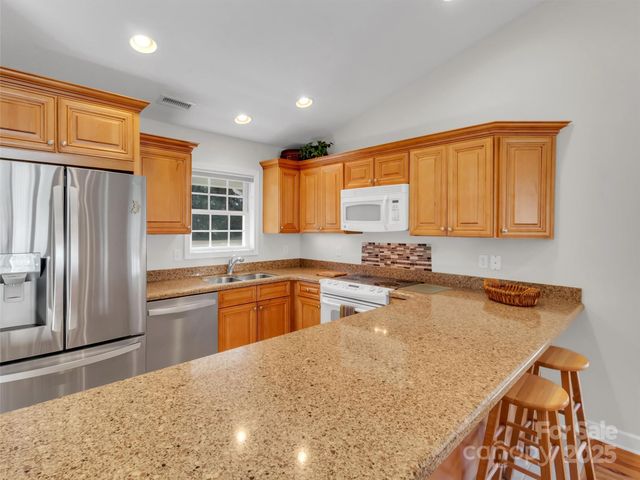 55 Tri Vista Drive 3, Lake Junaluska, NC 28745