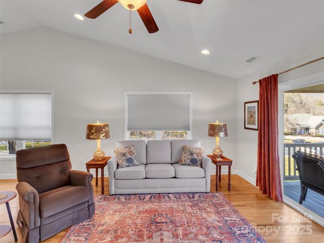 55 Tri Vista Drive 3, Lake Junaluska, NC 28745