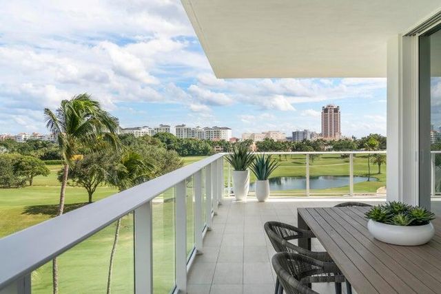 220 SE Mizner Boulevard 424, Boca Raton, FL 33432