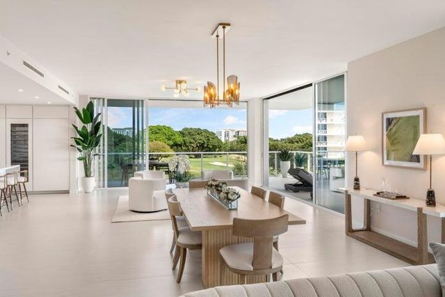 220 SE Mizner Boulevard 424, Boca Raton, FL 33432