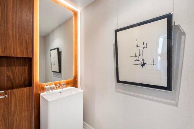 220 SE Mizner Boulevard 424, Boca Raton, FL 33432