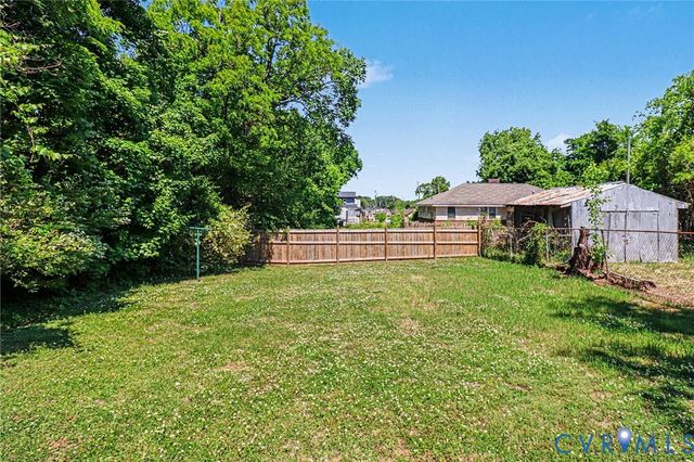 1627 Halifax St, Petersburg, VA 23803