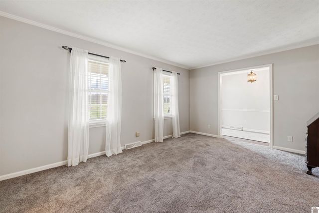 99 Merit RD, Mayfield, KY 42066