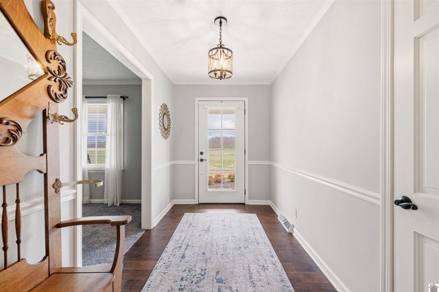 99 Merit RD, Mayfield, KY 42066