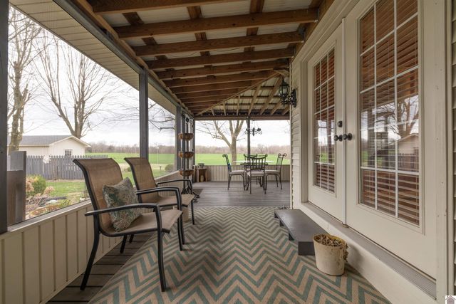 99 Merit RD, Mayfield, KY 42066