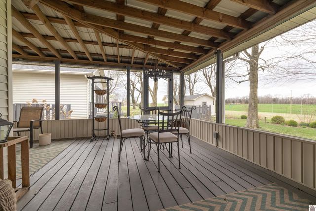 99 Merit RD, Mayfield, KY 42066