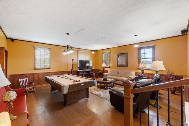 99 Merit RD, Mayfield, KY 42066