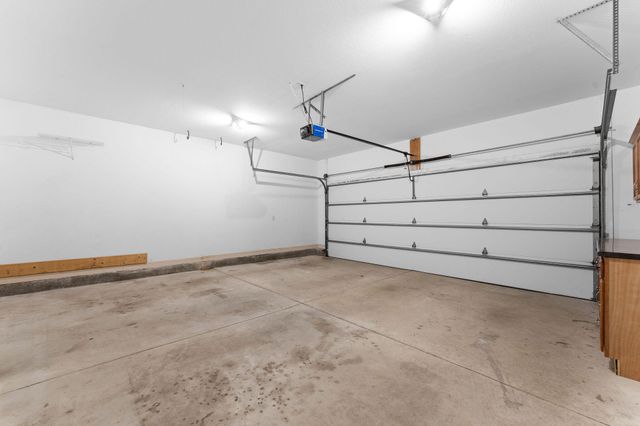 125 Villa Drive 2, Hollister, MO 65672