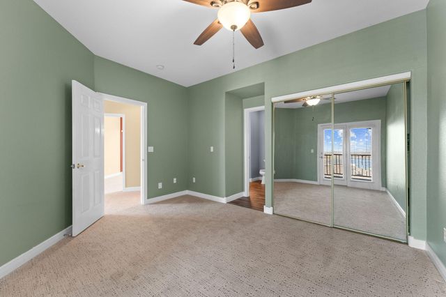 125 Villa Drive 2, Hollister, MO 65672