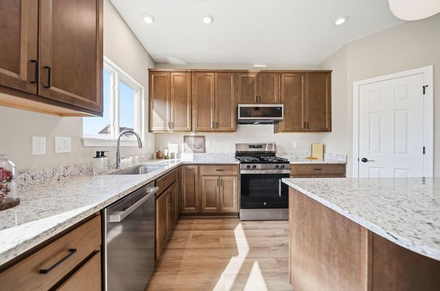 2200 Cloud View Court, Marysville, OH 43040