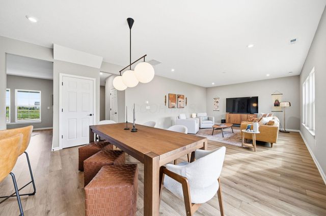 2200 Cloud View Court, Marysville, OH 43040