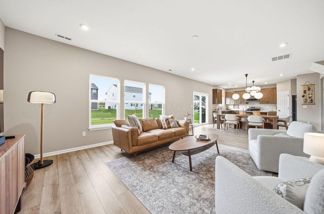 2200 Cloud View Court, Marysville, OH 43040