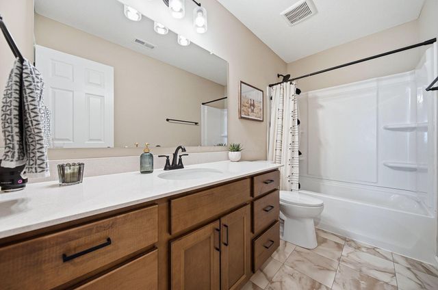 2200 Cloud View Court, Marysville, OH 43040