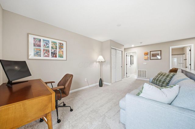 2200 Cloud View Court, Marysville, OH 43040