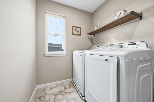 2200 Cloud View Court, Marysville, OH 43040