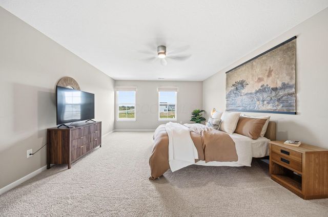 2200 Cloud View Court, Marysville, OH 43040