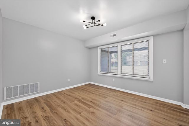 47 PRIMROSE LN, Willingboro, NJ 08046