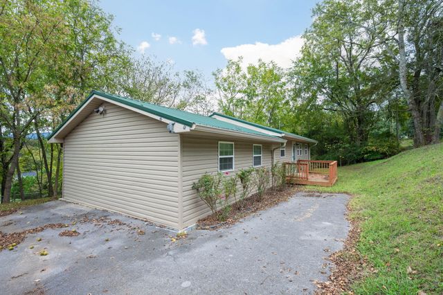 1599 Benton Station Road, Benton, TN 37307