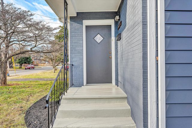3203 Roundhill AVE, Roanoke, VA 24012