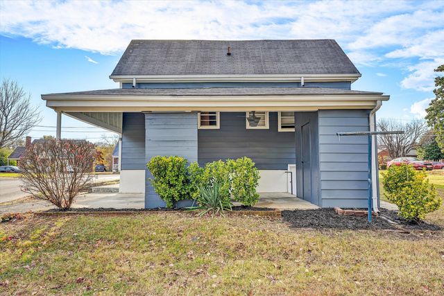 3203 Roundhill AVE, Roanoke, VA 24012