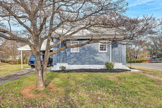 3203 Roundhill AVE, Roanoke, VA 24012