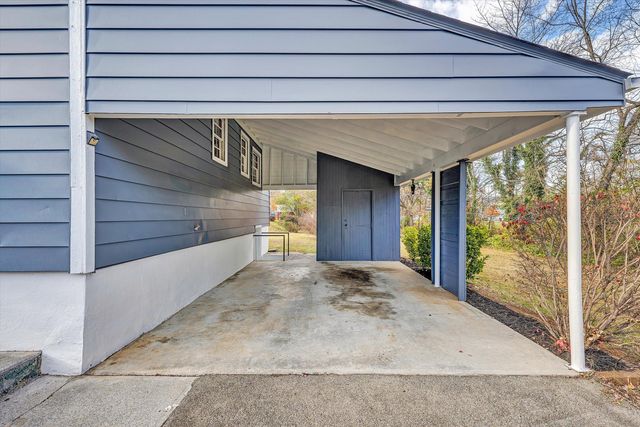 3203 Roundhill AVE, Roanoke, VA 24012