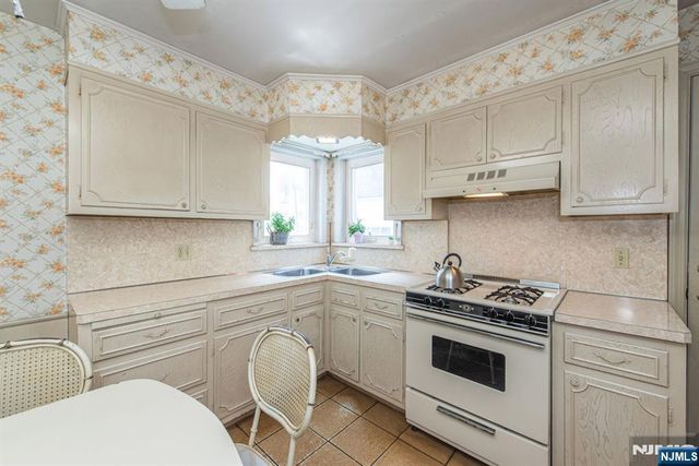 334-336 Clifton Avenue, Newark, NJ 07104