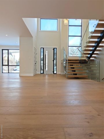 1715 Remson Avenue, Merrick, NY 11566