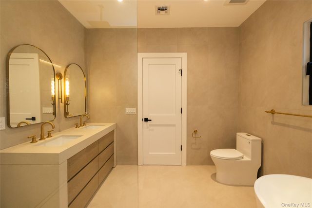 1715 Remson Avenue, Merrick, NY 11566