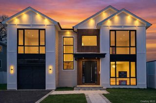 1715 Remson Avenue, Merrick, NY 11566