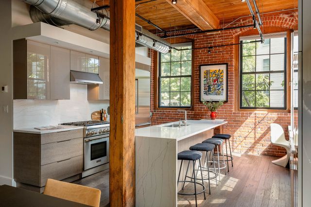 1 Tannery Brook Row 1A, Somerville, MA 02144