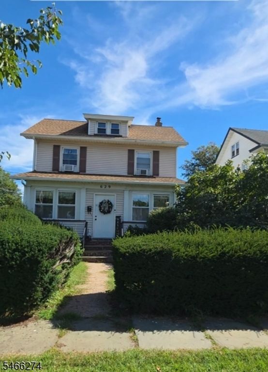 629 Chestnut St, Roselle Park Boro, NJ 07204 — exterior