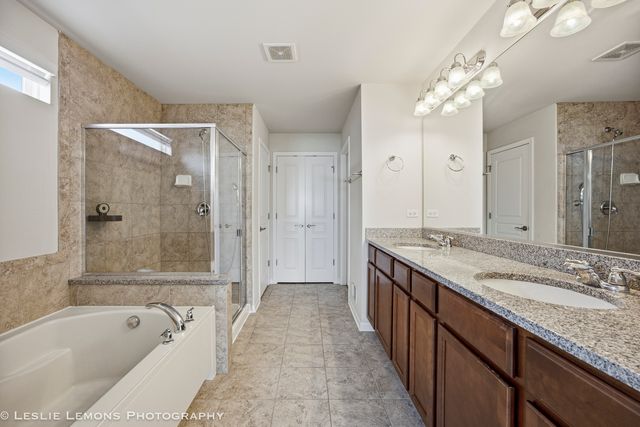 4212 Fraser Circle, Naperville, IL 60564