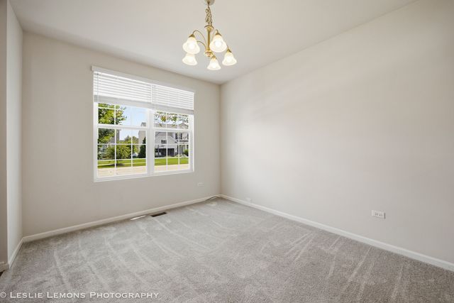 4212 Fraser Circle, Naperville, IL 60564