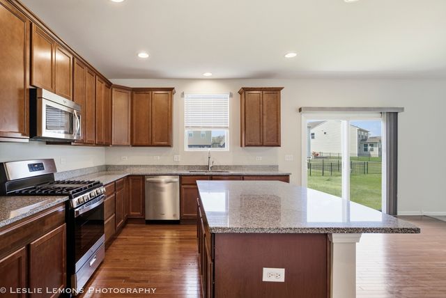 4212 Fraser Circle, Naperville, IL 60564