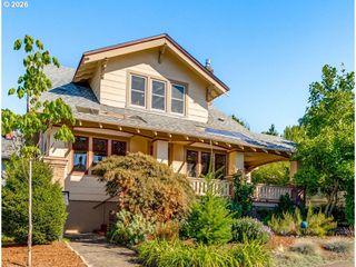 5131 Se MADISON St, Portland, OR 97215