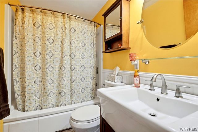 151 Utica Street, Tonawanda, NY 14150