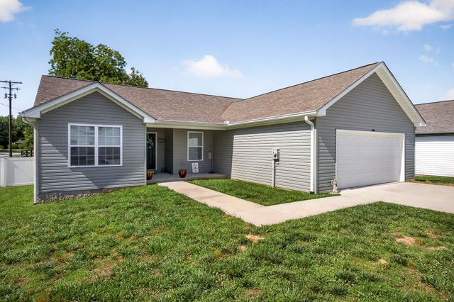 100 Reece Rd, Baxter, TN 38544