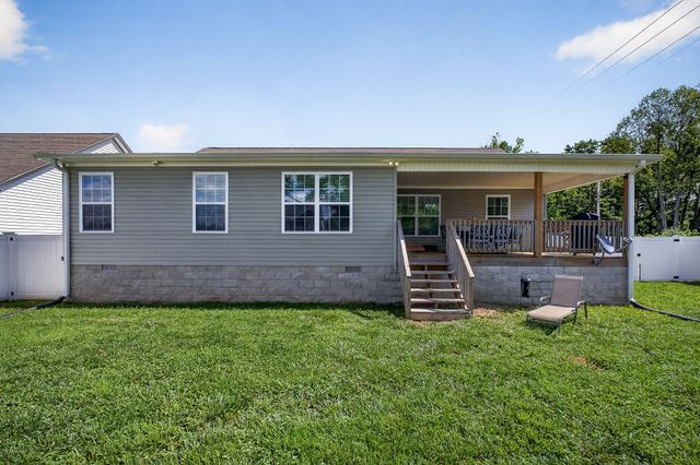 100 Reece Rd, Baxter, TN 38544
