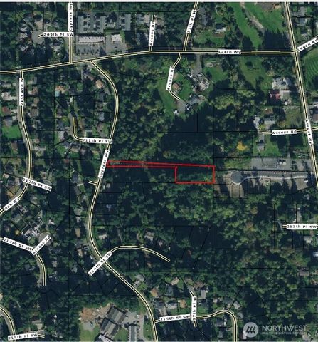 212 xx Cypress Way, Lynnwood, WA 98036