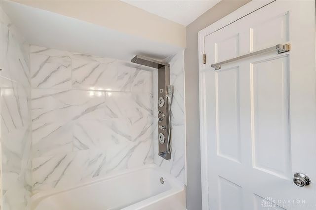 1029 Wilmington Avenue, Dayton, OH 45420
