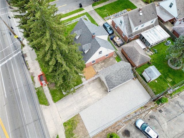 1029 Wilmington Avenue, Dayton, OH 45420