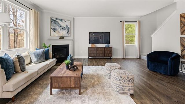 657 Lost Creek Parkway, Dallas, GA 30132