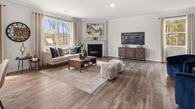 657 Lost Creek Parkway, Dallas, GA 30132