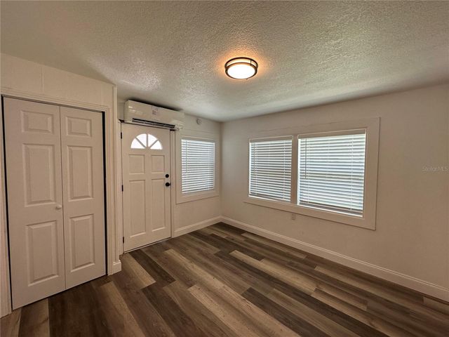 4713 THORPE AVENUE, Orlando, FL 32804