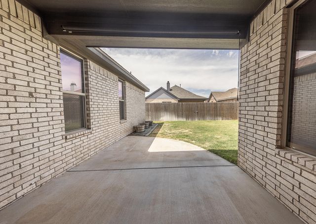 1021 N Fulton Avenue, Lubbock, TX 79416