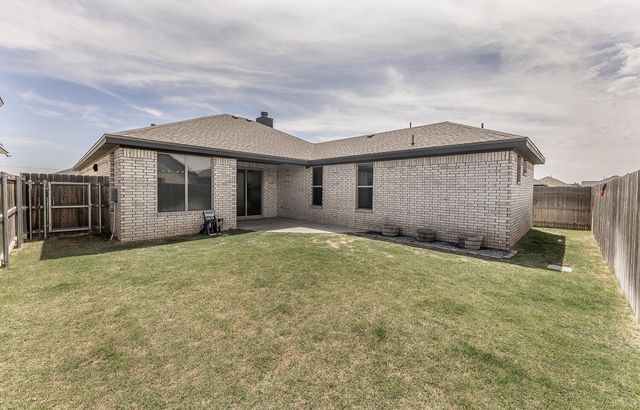 1021 N Fulton Avenue, Lubbock, TX 79416