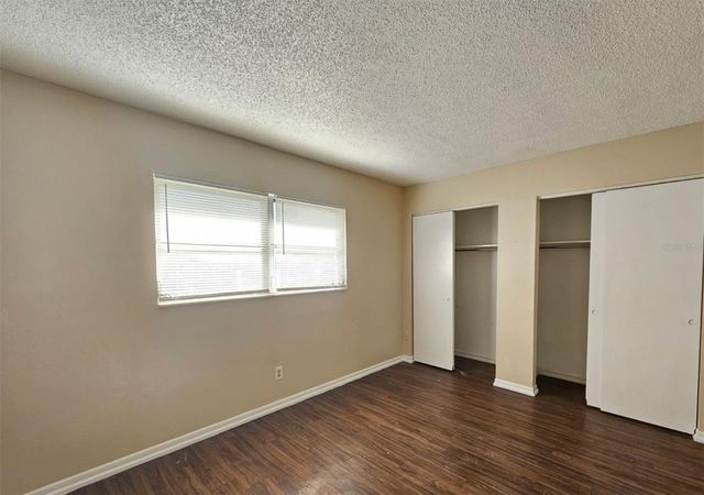 201 NW JEFFERSON CIRCLE N 2, St Petersburg, FL 33702