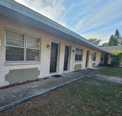 201 NW JEFFERSON CIRCLE N 2, St Petersburg, FL 33702